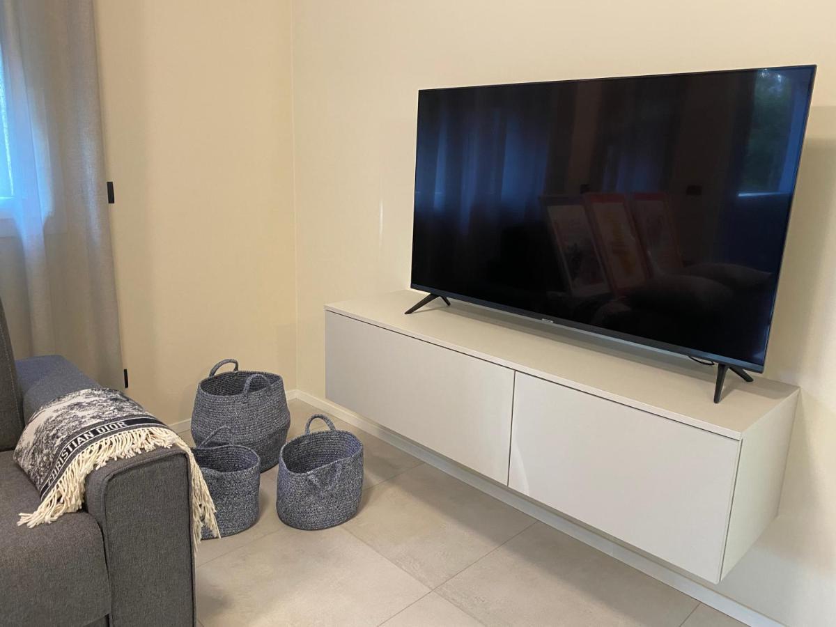 Myvilla - Ivrea Via Jervis 22B ภายนอก รูปภาพ
